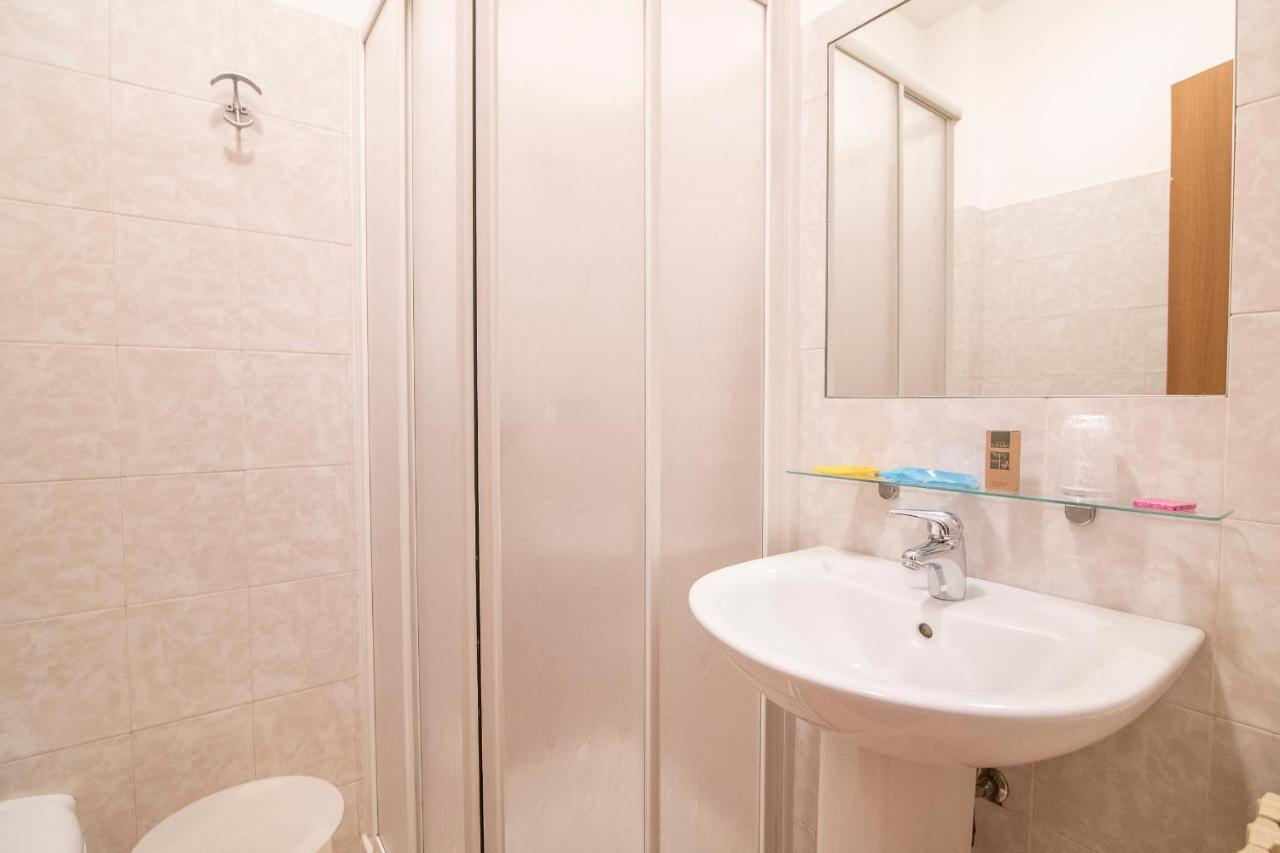 Aparthotel Residenza Miola Saronno Exterior foto