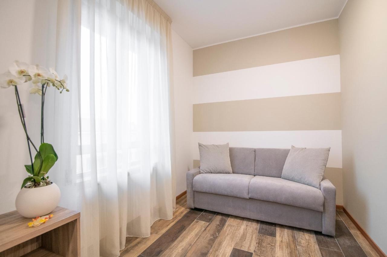 Aparthotel Residenza Miola Saronno Exterior foto