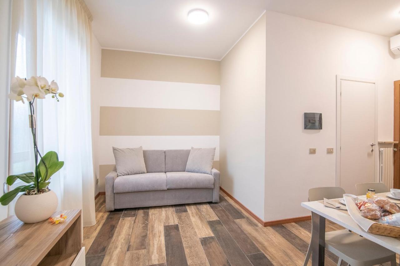 Aparthotel Residenza Miola Saronno Exterior foto