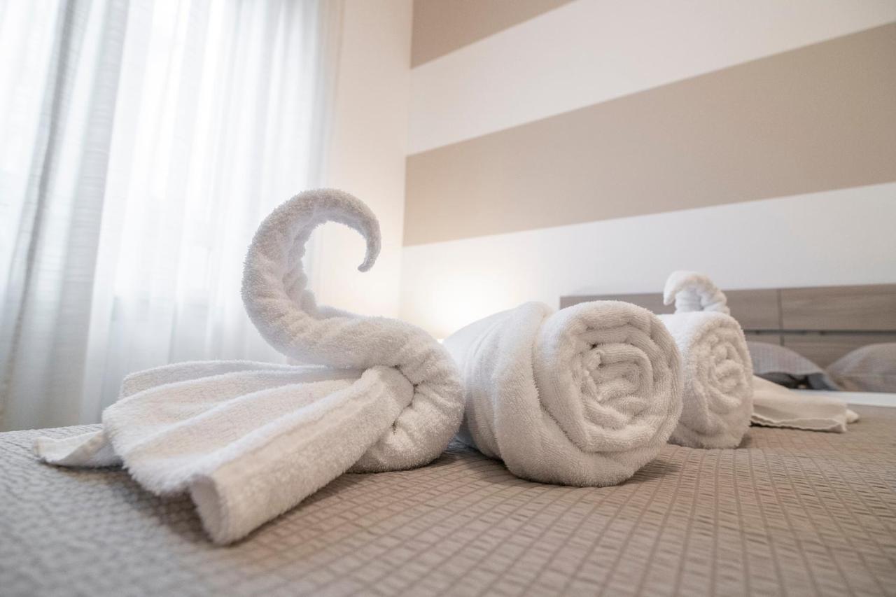 Aparthotel Residenza Miola Saronno Exterior foto