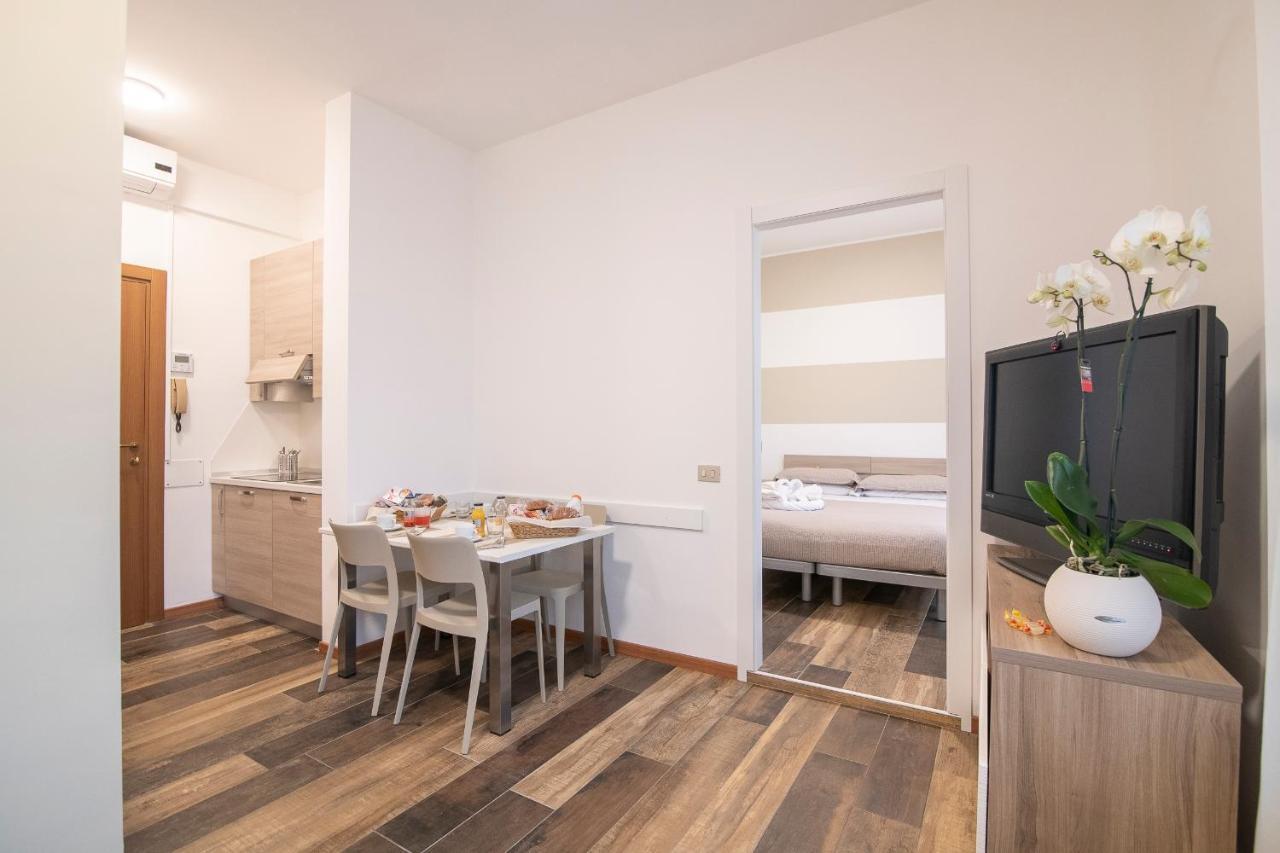 Aparthotel Residenza Miola Saronno Exterior foto