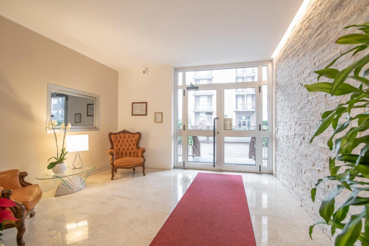 Aparthotel Residenza Miola Saronno Exterior foto