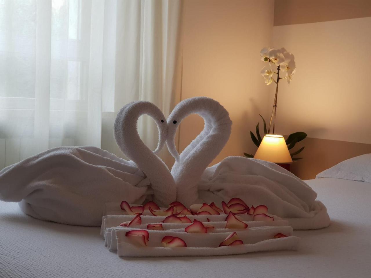 Aparthotel Residenza Miola Saronno Exterior foto